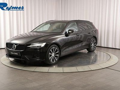 Svart Begagnad 2022 Volvo V60 Plus Kombi | 369 900 kr (Dyr)