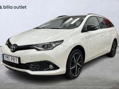 Begagnad Toyota Auris Touring Sports Comfort 116 HK (85 kW) 2018 Vit Kombi