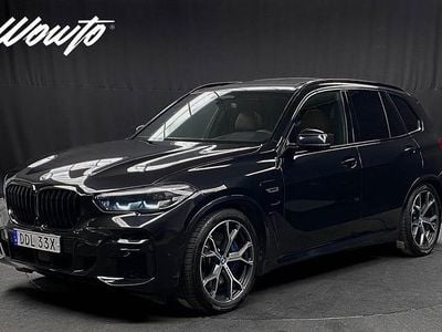 Safirsvart metallic Begagnad 2022 BMW X5 iPerformance SUV | 499 800 kr