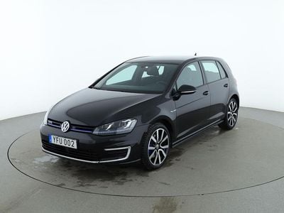Svart Begagnad 2016 VW Golf VII GTE Halvkombi | 171 000 kr (Bra pris)