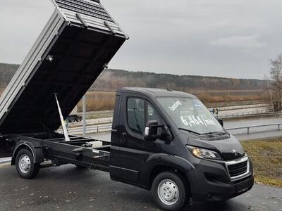 begagnad Peugeot Boxer 3-Vägs Tipp 2023, Transportbil