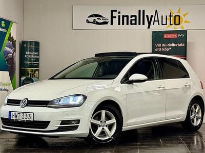 Pärlemor vit Begagnad 2015 VW Golf VII Halvkombi | 158 900 kr (Dyr)