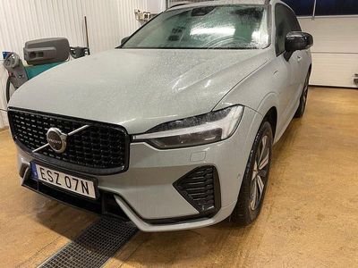 Vapour grey metallic Begagnad 2024 Volvo XC60 Plus SUV | 469 000 kr (Lite dyr)