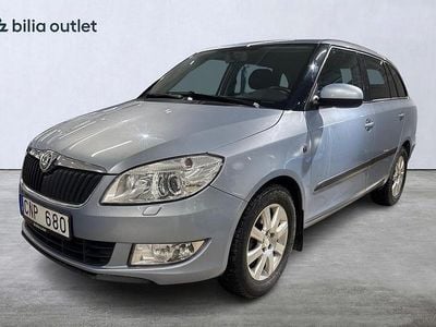 Begagnad Skoda Fabia 105 HK (77 kW) 2010 Ljusblå Halvkombi