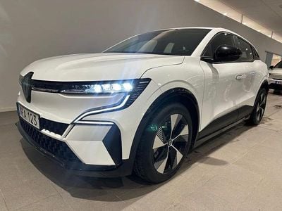 Begagnad Renault Mégane IV Equilibre 97 kW (132 HK) 2022 Vit Halvkombi