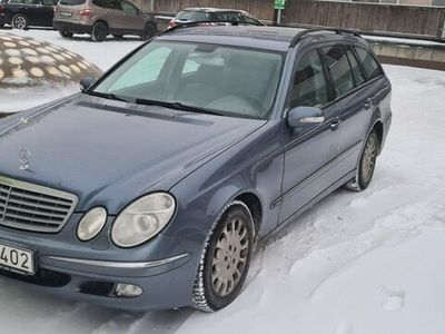 Mercedes E200