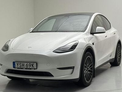 Begagnad Tesla Model Y 378 kW (514 HK) 2023 Vit SUV