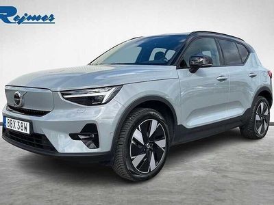 Grå Begagnad 2023 Volvo XC40 Ultimate SUV | 624 900 kr