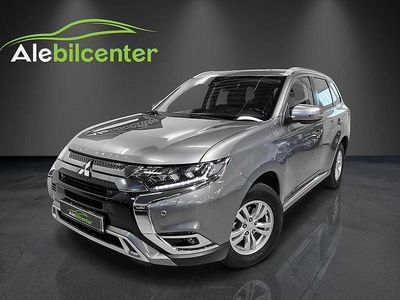 Begagnad Mitsubishi Outlander P-HEV Edition 224 HK (164 kW) 2018 Grå SUV