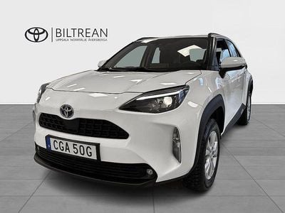 Vit Begagnad 2023 Toyota Yaris Cross Active SUV | 259 900 kr (Bra pris)