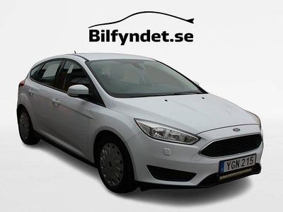Vit Begagnad 2016 Ford Focus Halvkombi | 129 900 kr (Lite dyr)