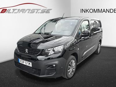 Svart Begagnad 2020 Peugeot Partner Minibuss | 159 700 kr (Marknadspris)