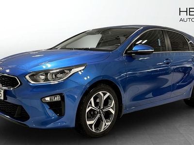 Blå Begagnad 2018 Kia Ceed Advance Halvkombi | 179 900 kr (Marknadspris)
