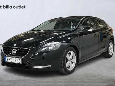 Svart Begagnad 2013 Volvo V40 Kinetic Halvkombi | 139 900 kr (Marknadspris)
