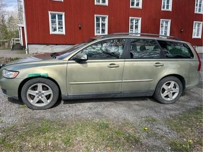 Volvo V50