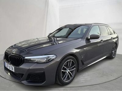 Grå Begagnad 2021 BMW 530 Shadowline Kombi | 329 000 kr
