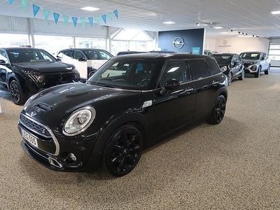 Begagnad Mini Cooper S Clubman Pepper 192 HK (141 kW) 2015 Svart Kombi