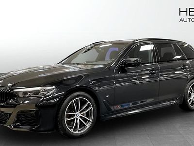 Svart Begagnad 2023 BMW 520 M Sport Kombi | 498 400 kr (Dyr)