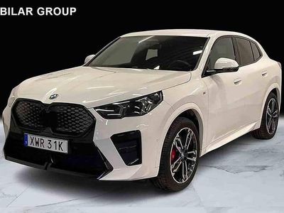 Vit Begagnad 2024 BMW iX2 SUV | 529 000 kr (Dyr)