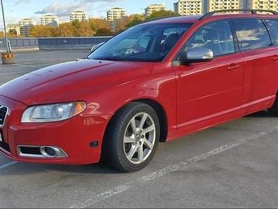 Begagnad 2011 Volvo V70 Kombi | 70 000 kr (Lite dyr)