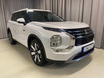 Ny Mitsubishi Outlander Intense 306 HK (225 kW) 2025 White diamond SUV