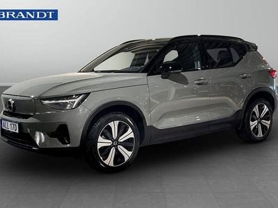 Grön Begagnad 2023 Volvo XC40 Core SUV | 329 900 kr (Superpris)