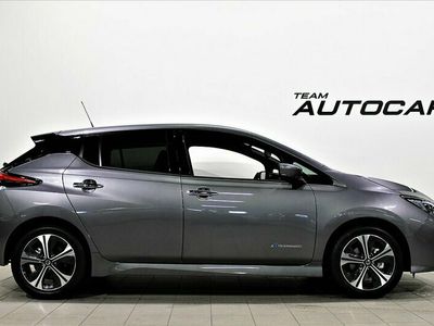 begagnad Nissan Leaf Acenta 40 kWh inkl service & v-hjul
