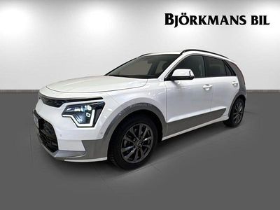/swp/ snow white pearl m Begagnad 2023 Kia e-Niro Advance SUV | 329 900 kr (Marknadspris)