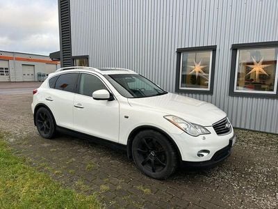 Begagnad 2008 Infiniti Fx35 Halvkombi | 59 000 kr