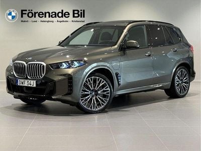 Grön (manhattan metallic) Ny 2025 BMW X5 Comfort Edition SUV | 1 122 000 kr (Marknadspris)