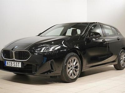 Okänd Begagnad 2024 BMW 120 Shadowline Halvkombi | 359 500 kr
