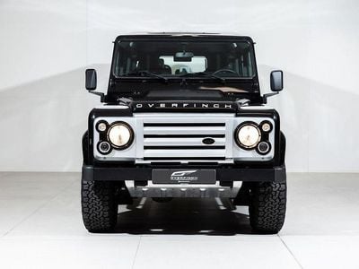 Begagnad Land Rover Defender 122 HK (89 kW) 2008 Svart SUV