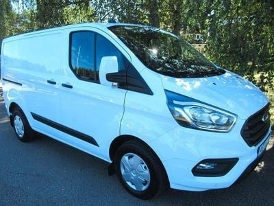 Vit Begagnad 2022 Ford Transit Custom Van | 277 500 kr (Dyr)