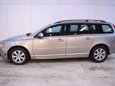 begagnad Volvo V70 2.0 F 145hk Automat V-hjul