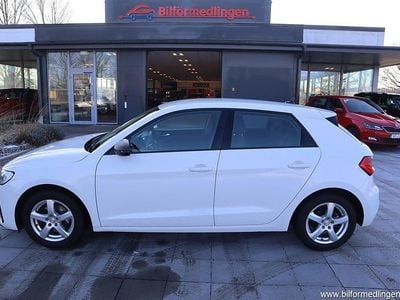 Begagnad Audi A1 Sportback Proline 116 HK (85 kW) 2019 Vit svart Halvkombi