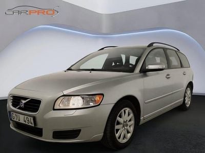 Begagnad Volvo V50 Kinetic 180 HK (132 kW) 2008 Ljusgrå Kombi