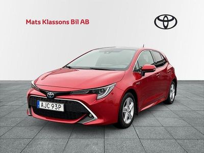 Röd Begagnad 2019 Toyota Corolla Hybrid Executive Halvkombi | 219 000 kr