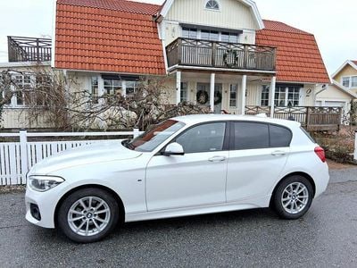 Begagnad 2017 BMW 118 M Sport Halvkombi | 142 000 kr (Marknadspris)