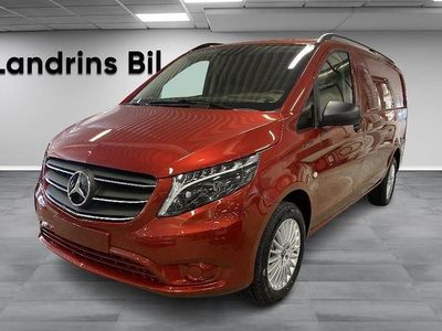 Hyacintröd metallic Begagnad 2024 Mercedes Vito Van | 536 250 kr