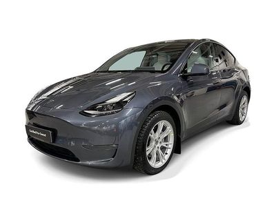 Grå Begagnad 2022 Tesla Model Y Long Range AWD SUV | 398 700 kr (Marknadspris)