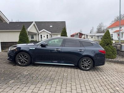 Mörkblå Begagnad 2018 Kia Optima Sport Kombi | 190 000 kr (Marknadspris)