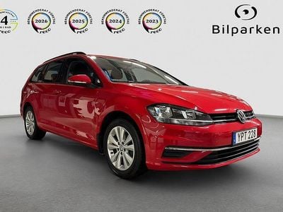 Röd Begagnad 2017 VW Golf VII Kombi | 119 990 kr (Marknadspris)