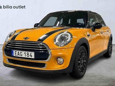 Orange Begagnad 2015 Mini Cooper Halvkombi | 139 900 kr
