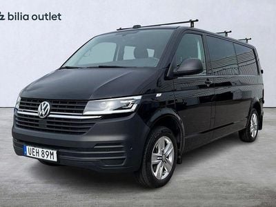 Svart Begagnad 2024 VW Transporter Van | 679 900 kr (Marknadspris)