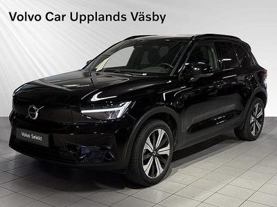 Svart Begagnad 2022 Volvo XC40 Ultimate SUV | 389 900 kr