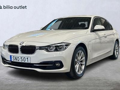 Begagnad BMW 330 Sport Line 252 HK (185 kW) 2018 Vit Sedan