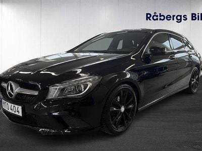 Kosmossvart metallic Begagnad 2015 Mercedes CLA200 Shooting Brake Kombi | 179 800 kr (Marknadspris)
