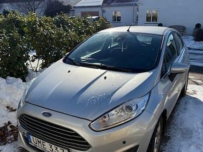 Begagnad Ford Fiesta 100 HK (73 kW) 2015