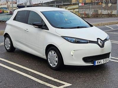 Begagnad Renault Zoe 67 kW (92 HK) 2018 Vit Halvkombi