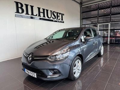 Grå Begagnad 2017 Renault Clio IV Expression Halvkombi | 109 879 kr (Lite dyr)